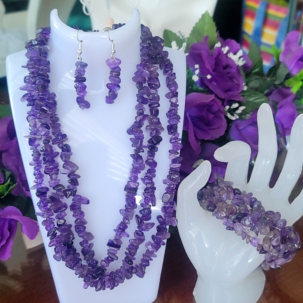 (NWT) Natural 3 Row Purple Amethyst Gravel Gemstone Beads